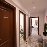 C&s Cavour - Hub Maison d'hôtes