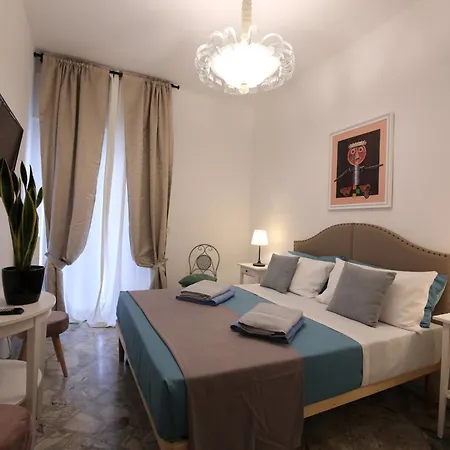 C & S Cavour - Hub Vendégház Bari