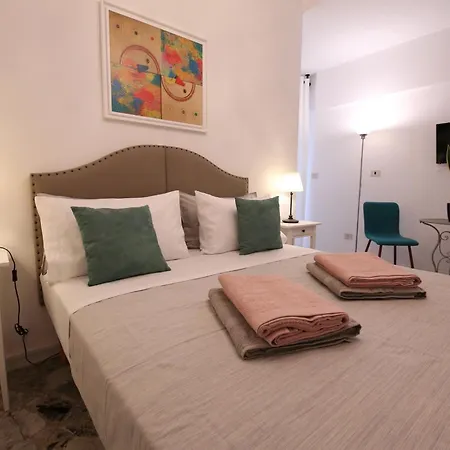 C & S Cavour - Hub Guest house