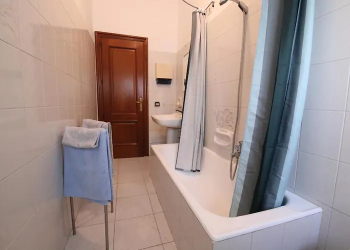 C & S Cavour - Hub Affittacamere