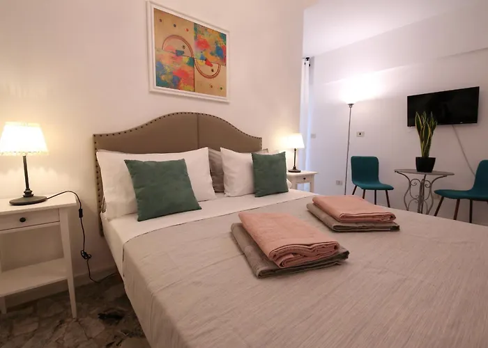 C & S Cavour - Hub Affittacamere